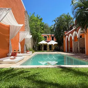 https://koox-art-64-boutique-hotel.hotelsmerida.org