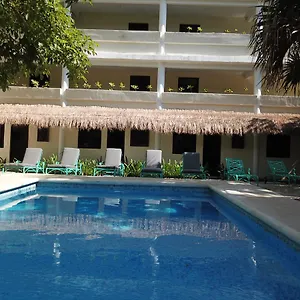 https://isabella-beachside.allrivieramayahotels.com